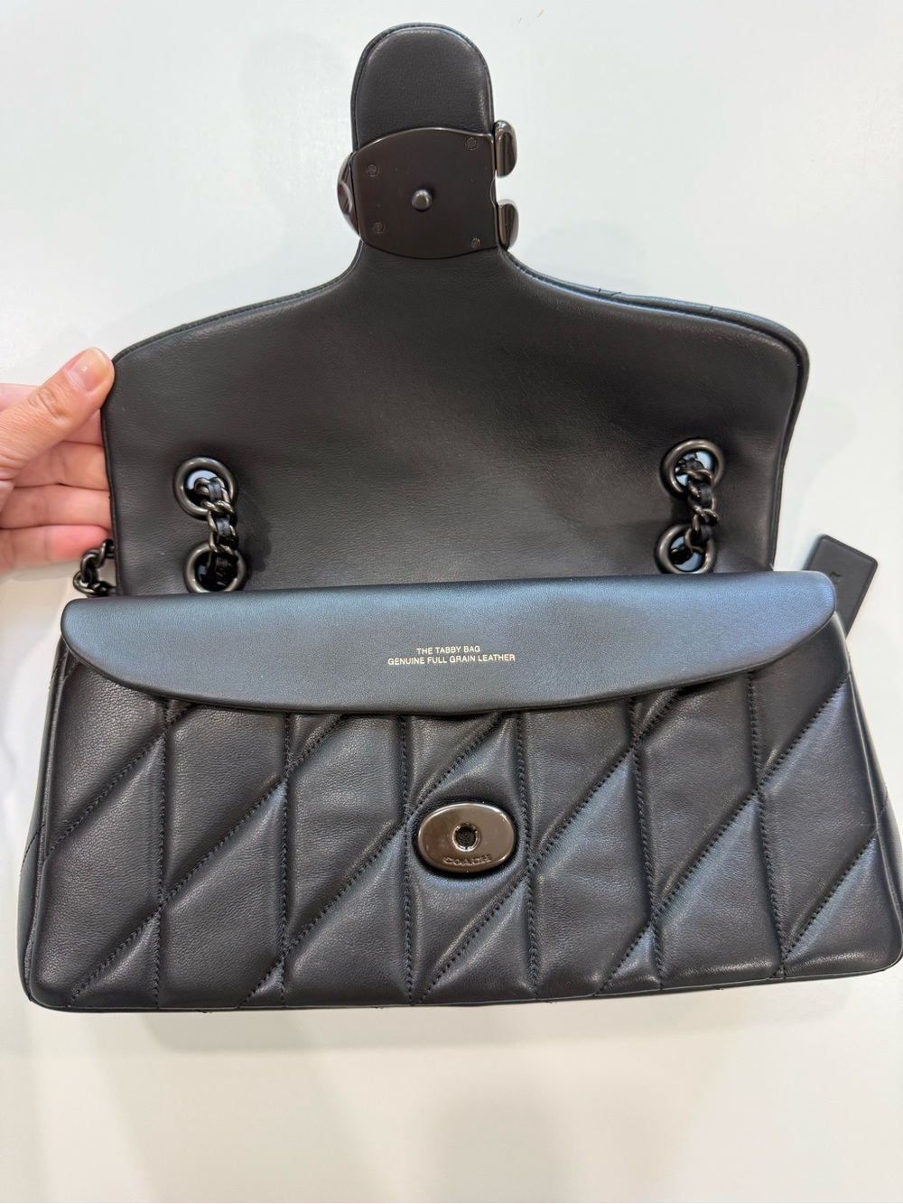 Coach Tabby Shoulder Bag 26
With dusty bag - Picture 4 of 8